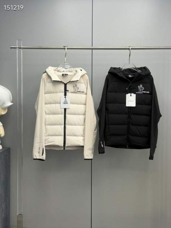 Picture of Moncler Down Jackets _SKUMonclerS-XL26yr29037403